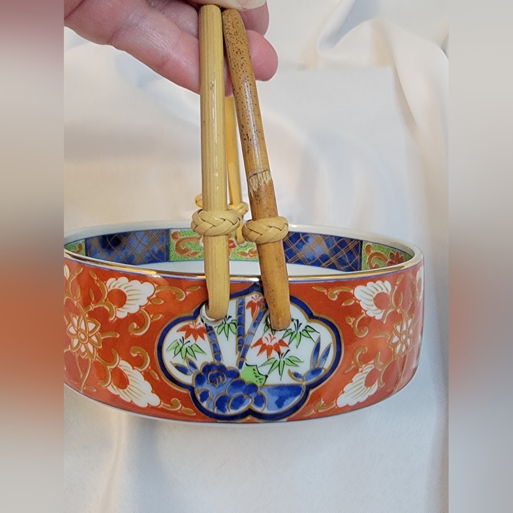 Vintage Japanese Porcelain/Ceramic Takahashi Serving/Decorative Bowl